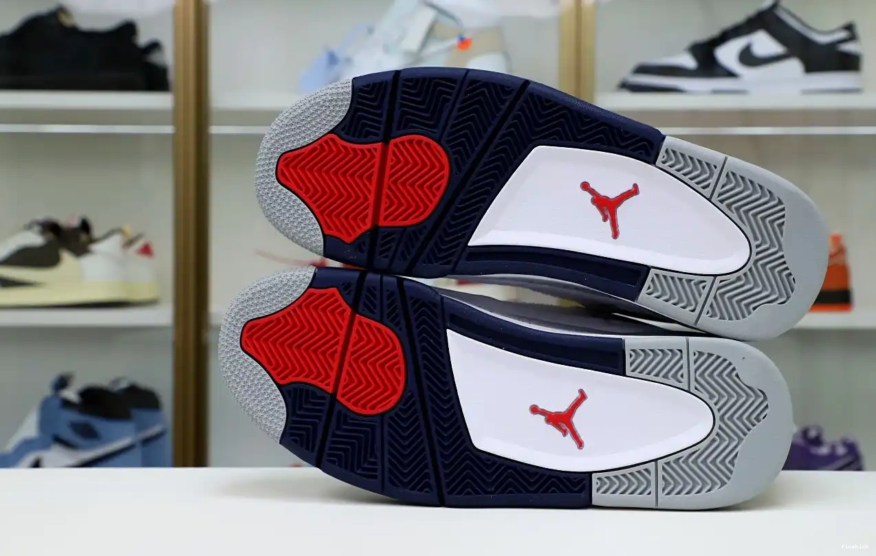 RETRO JORDAN AIR 4 DH6927-140 NAVY